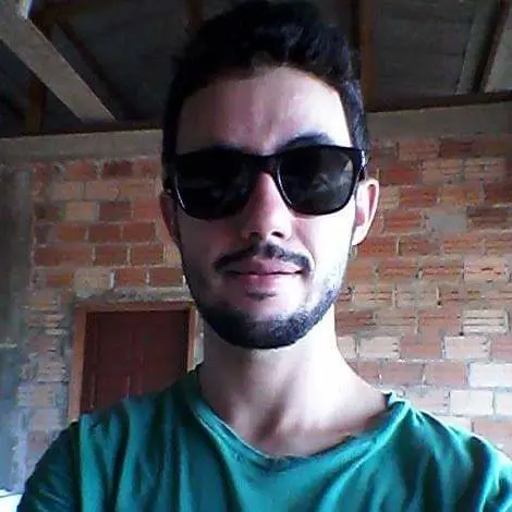 Renan Emerich   (69) 99391-3678